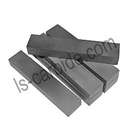 Highly compressed cemented carbide plate